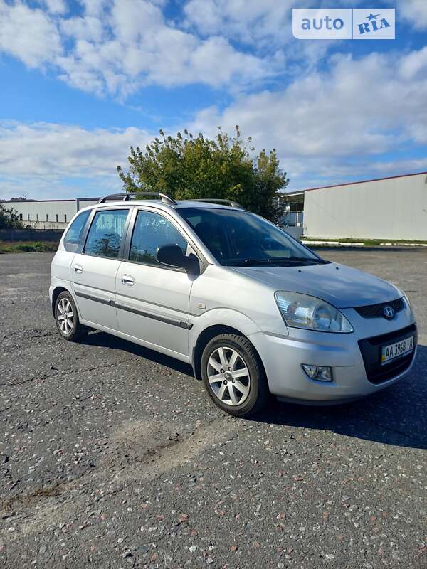 Минивэн Hyundai Matrix 2008 в Киеве