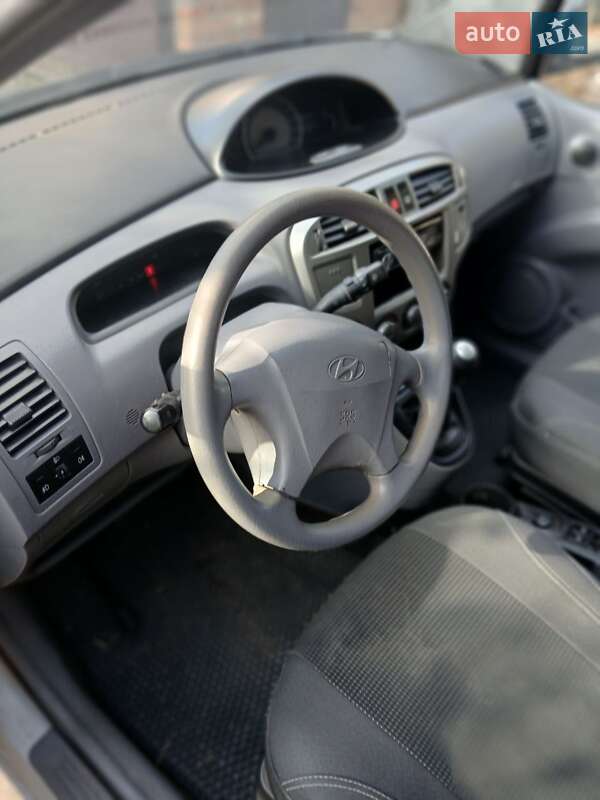 Минивэн Hyundai Matrix 2005 в Николаеве