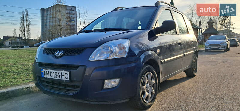 Минивэн Hyundai Matrix 2009 в Житомире