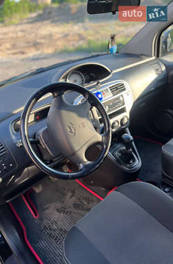 Мінівен Hyundai Matrix 2008 в 