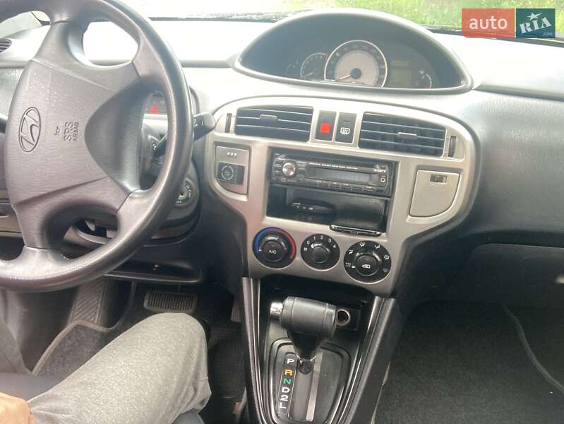 Минивэн Hyundai Matrix 2008 в Фастове