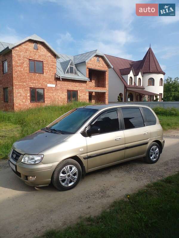 Мінівен Hyundai Matrix 2005 в Чернівцях