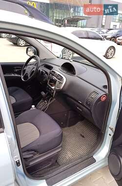 Минивэн Hyundai Matrix 2008 в 