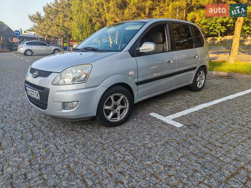 Минивэн Hyundai Matrix 2008 в Одессе