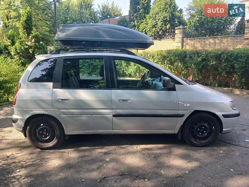 Мінівен Hyundai Matrix 2008 в Києві