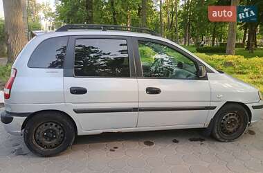 Минивэн Hyundai Matrix 2008 в 