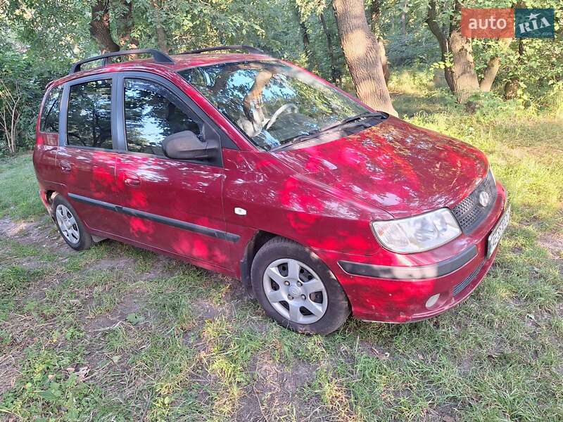 Минивэн Hyundai Matrix 2006 в Каменском