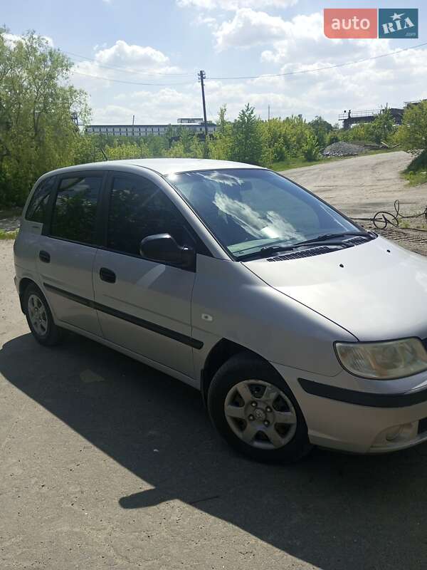 Мінівен Hyundai Matrix 2006 в Умані