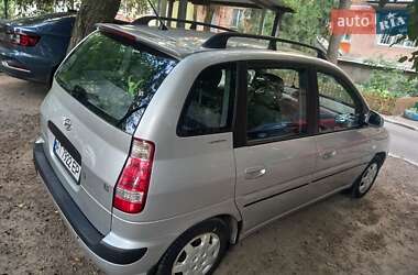 Минивэн Hyundai Matrix 2006 в 