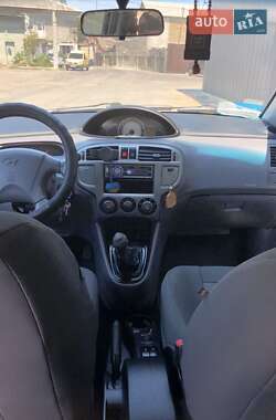 Минивэн Hyundai Matrix 2008 в 