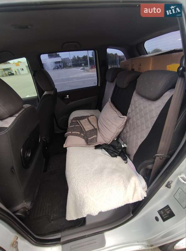 Минивэн Hyundai Matrix 2008 в Горохове
