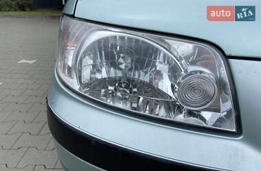 Минивэн Hyundai Matrix 2004 в 