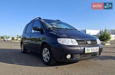 Минивэн Hyundai Matrix 2006 в 