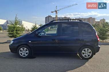 Минивэн Hyundai Matrix 2006 в 