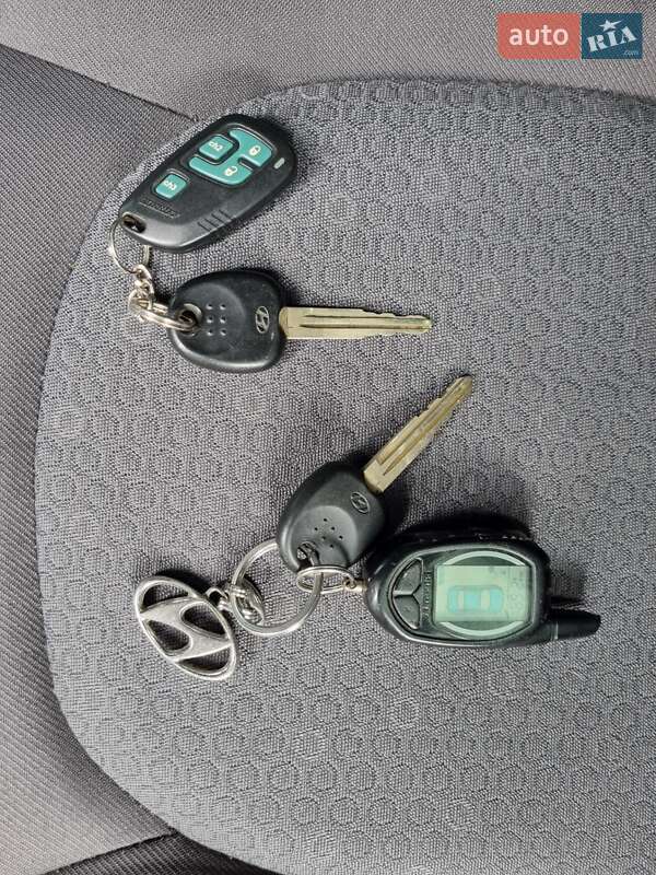 Минивэн Hyundai Matrix 2007 в Павлограде