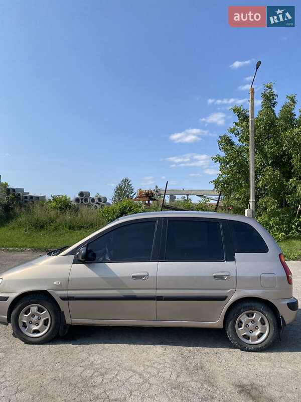Минивэн Hyundai Matrix 2003 в Тернополе