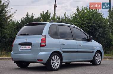 Минивэн Hyundai Matrix 2008 в 