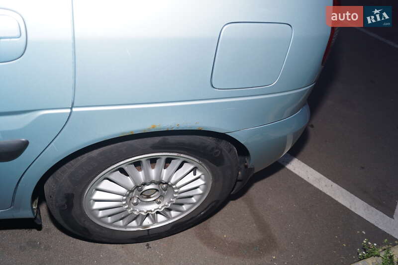 Мінівен Hyundai Matrix 2010 в Києві