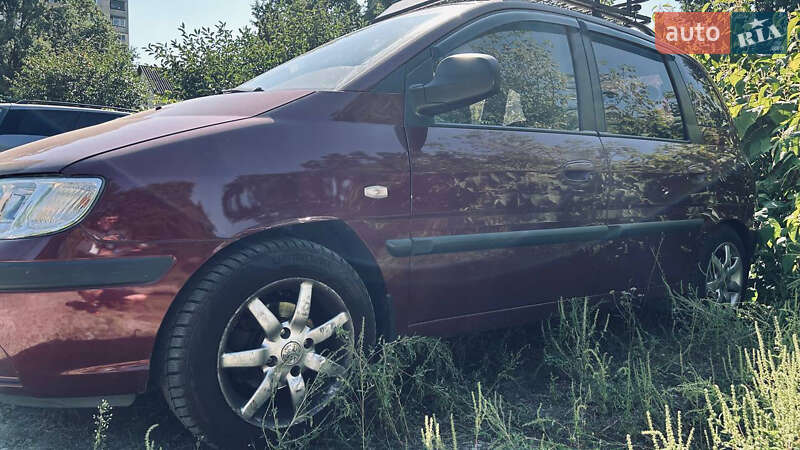 Минивэн Hyundai Matrix 2008 в Киеве