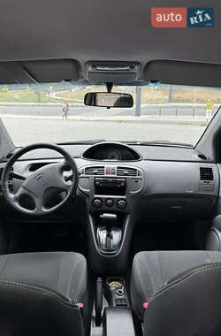 Минивэн Hyundai Matrix 2007 в 