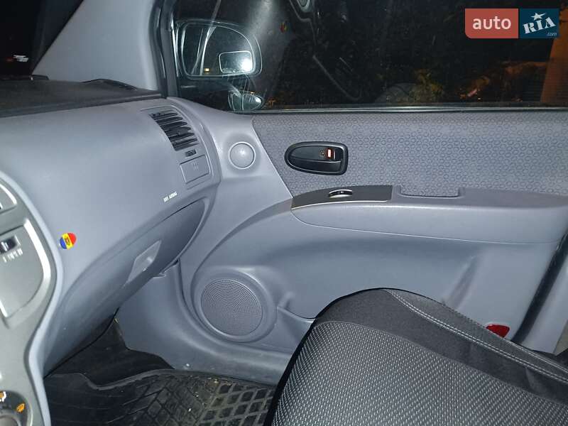 Мінівен Hyundai Matrix 2005 в Одесі
