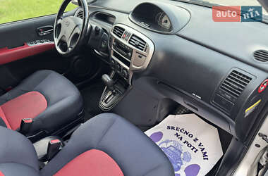 Мінівен Hyundai Matrix 2009 в 