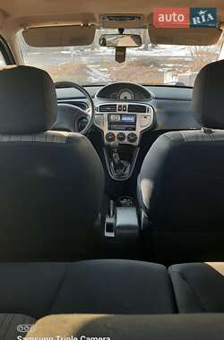 Минивэн Hyundai Matrix 2008 в 