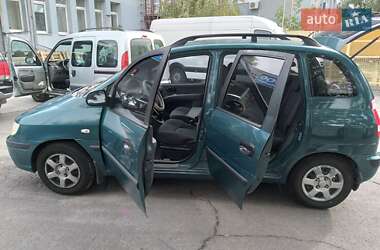Минивэн Hyundai Matrix 2005 в 