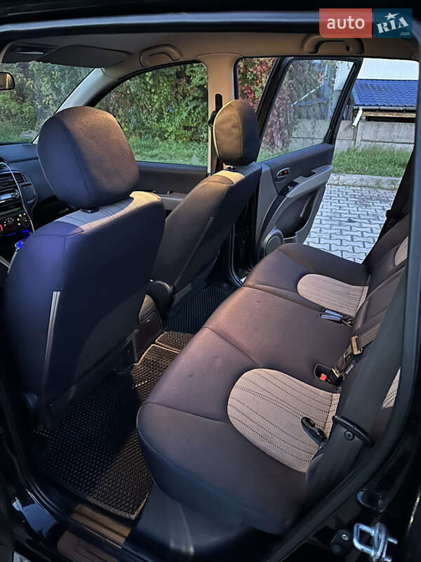 Минивэн Hyundai Matrix 2008 в Ивано-Франковске
