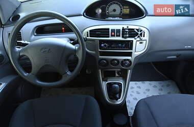 Мінівен Hyundai Matrix 2004 в 