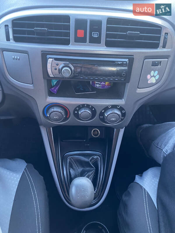 Минивэн Hyundai Matrix 2008 в Ивано-Франковске фото 8 Минивэн Hyundai Matrix 2008 в Ивано-Франковске