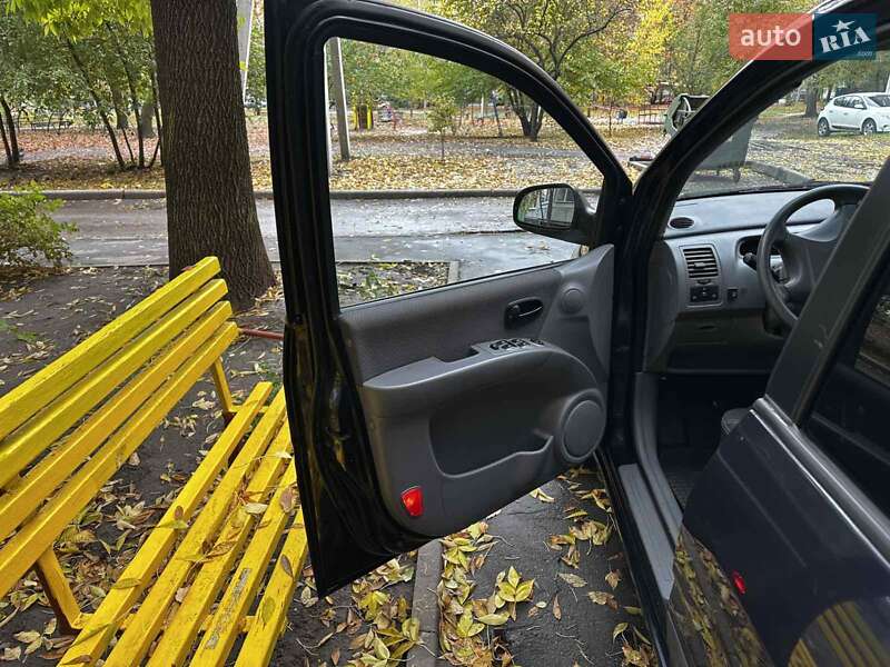 Мінівен Hyundai Matrix 2006 в Харкові фото 15 Мінівен Hyundai Matrix 2006 в Харкові