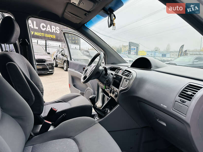 Минивэн Hyundai Matrix 2007 в Харькове