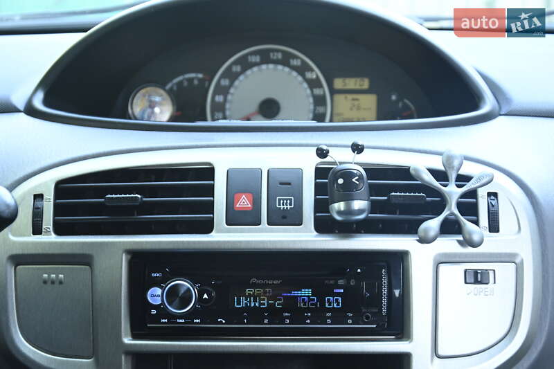 Минивэн Hyundai Matrix 2004 в Бердичеве