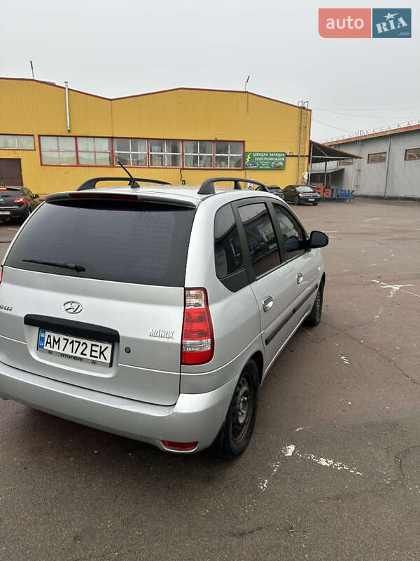 Минивэн Hyundai Matrix 2010 в Житомире