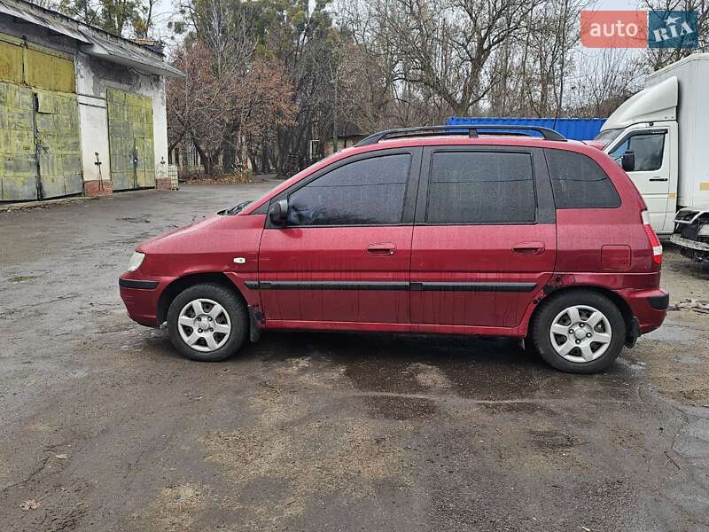 Минивэн Hyundai Matrix 2006 в Киеве