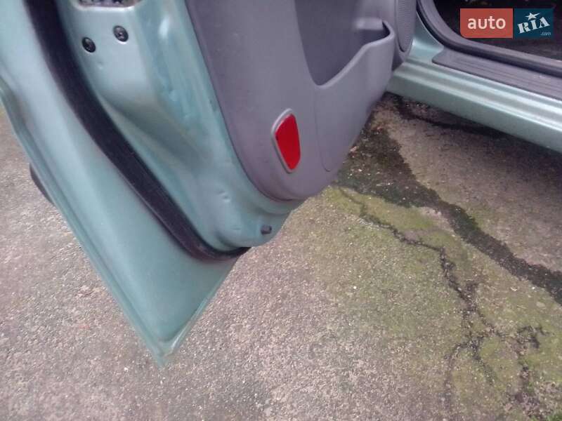 Минивэн Hyundai Matrix 2006 в Киеве фото 10 Минивэн Hyundai Matrix 2006 в Киеве