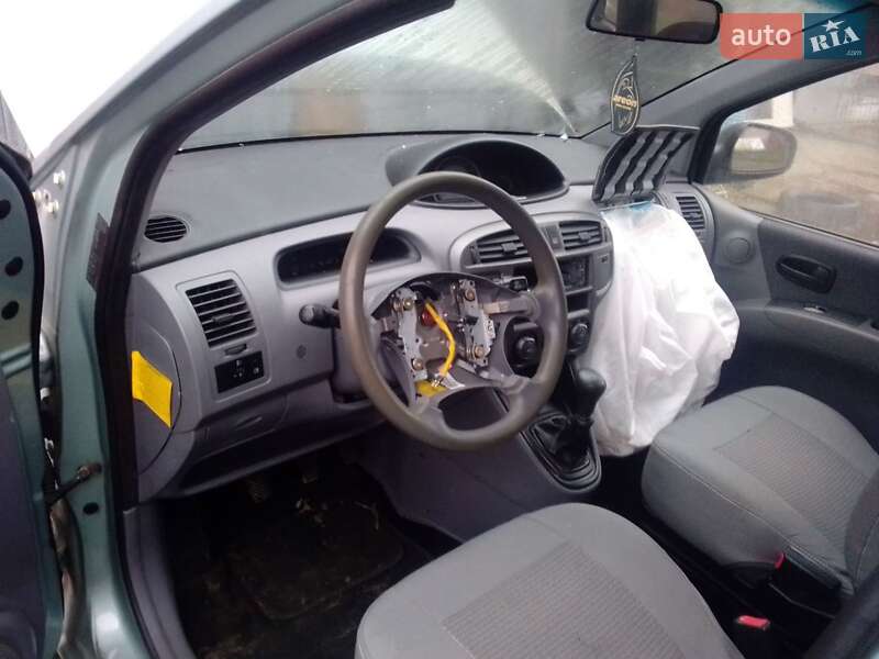 Минивэн Hyundai Matrix 2006 в Киеве фото 18 Минивэн Hyundai Matrix 2006 в Киеве