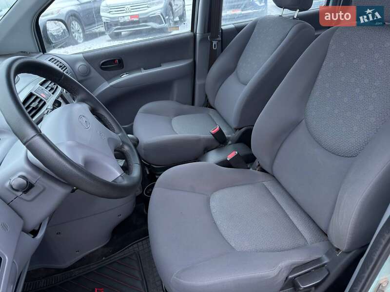 Минивэн Hyundai Matrix 2005 в Харькове фото 14 Минивэн Hyundai Matrix 2005 в Харькове