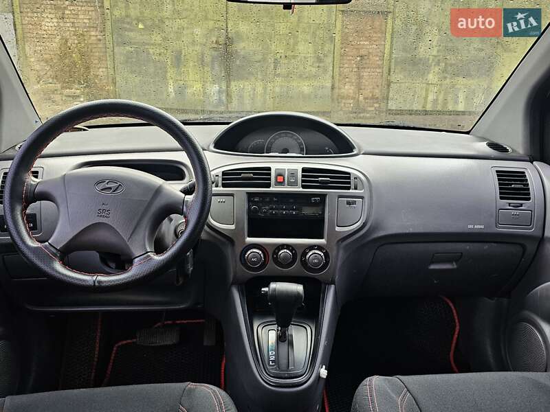 Минивэн Hyundai Matrix 2006 в Киеве