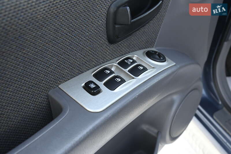 Минивэн Hyundai Matrix 2004 в Бердичеве