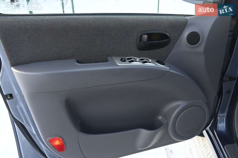 Минивэн Hyundai Matrix 2004 в Бердичеве