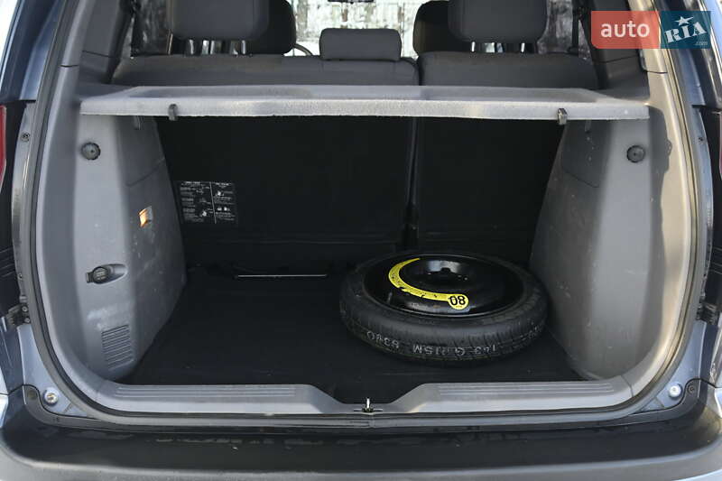 Минивэн Hyundai Matrix 2004 в Бердичеве