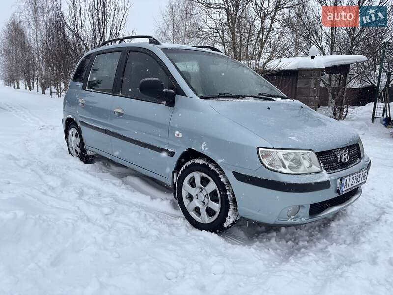 Минивэн Hyundai Matrix 2008 в Макарове