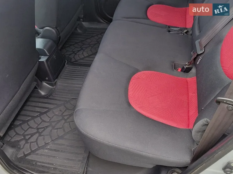 Hyundai Matrix 2009 VIN NLHPN81CP9Z052875 фото оголошення 10 з 49