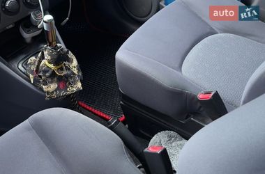 Минивэн Hyundai Matrix 2005 в Киеве