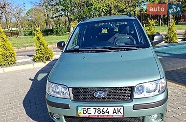 Минивэн Hyundai Matrix 2008 в Николаеве