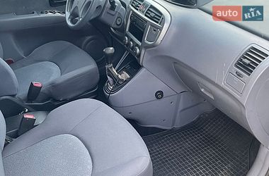 Минивэн Hyundai Matrix 2004 в Киеве