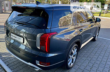 Позашляховик / Кросовер Hyundai Palisade 2021 в 