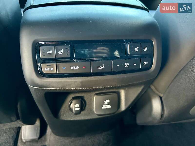 Внедорожник / Кроссовер Hyundai Palisade 2021 в Киеве